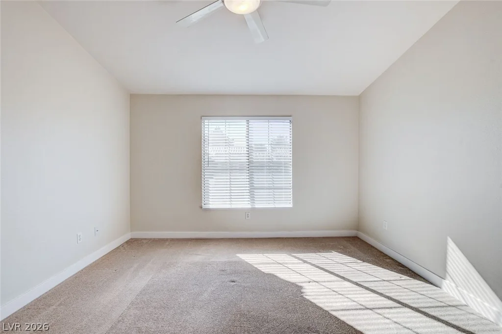 7320 Camrose Ridge, Las Vegas, NV 89149