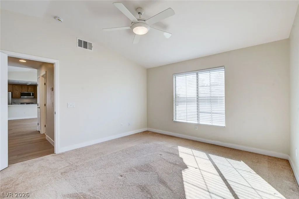 7320 Camrose Ridge, Las Vegas, NV 89149
