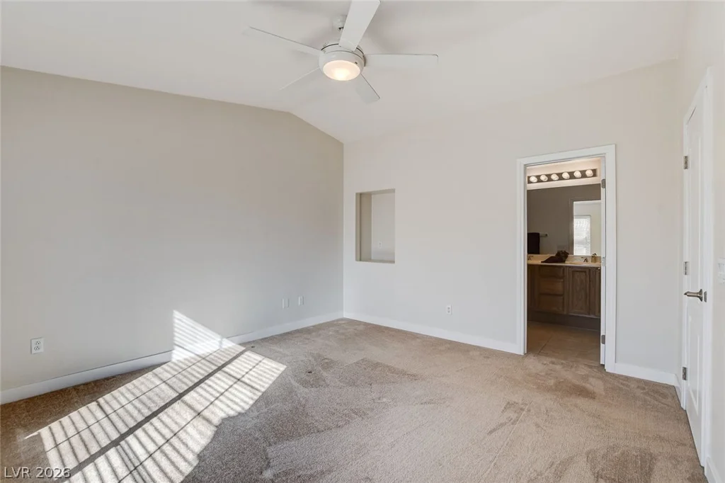 7320 Camrose Ridge, Las Vegas, NV 89149