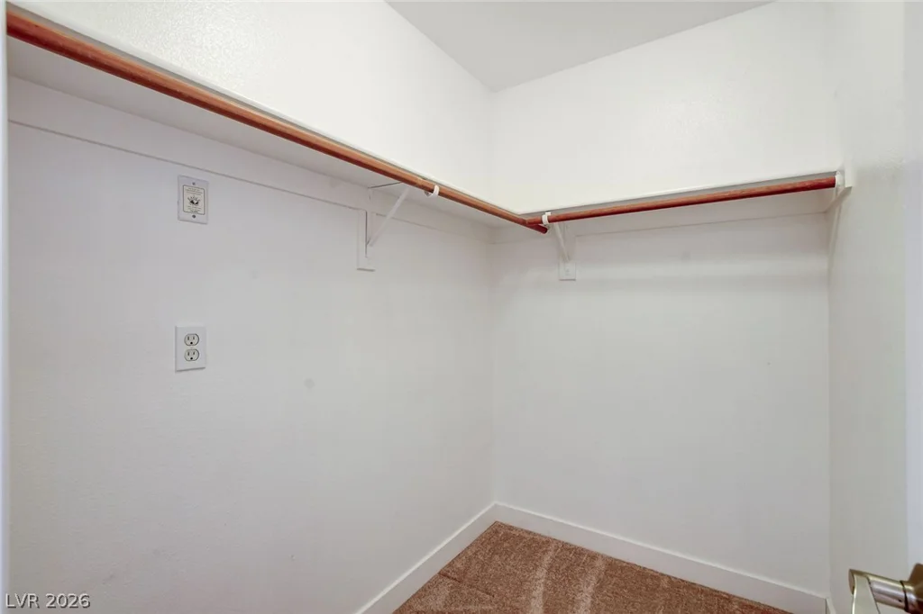 7320 Camrose Ridge, Las Vegas, NV 89149