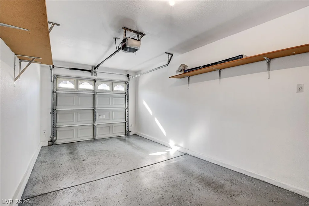 7320 Camrose Ridge, Las Vegas, NV 89149