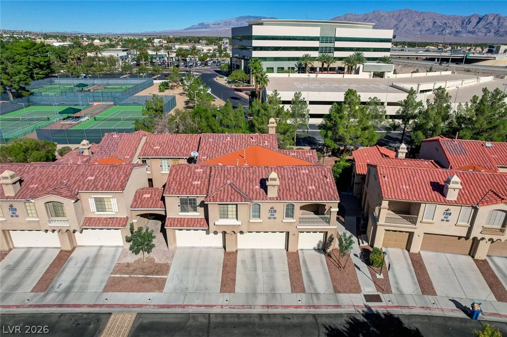 7320 Camrose Ridge, Las Vegas, NV 89149