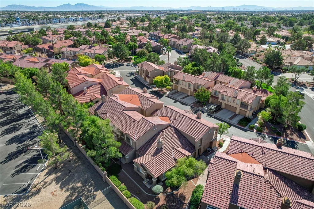 7320 Camrose Ridge, Las Vegas, NV 89149