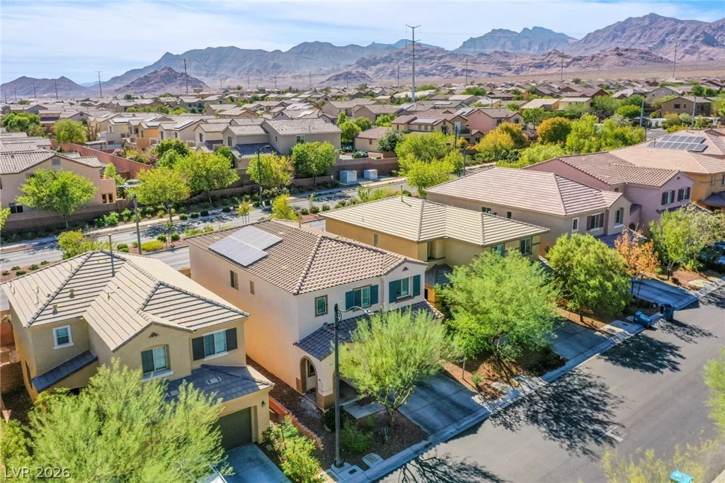 10633 Mount Blackburn, Las Vegas, NV 89166