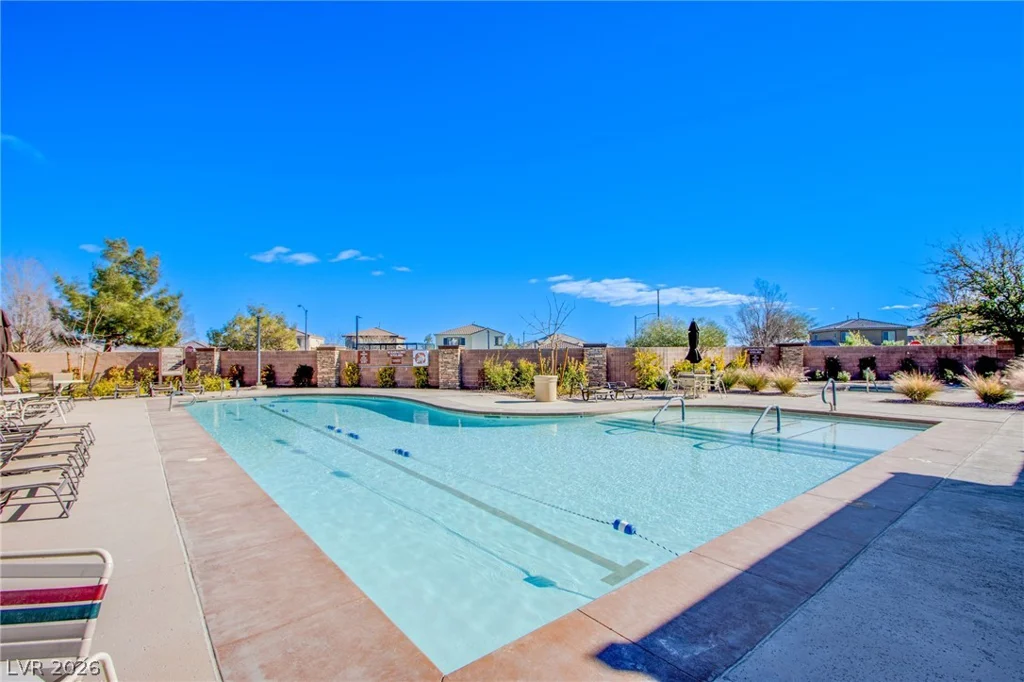 10633 Mount Blackburn, Las Vegas, NV 89166