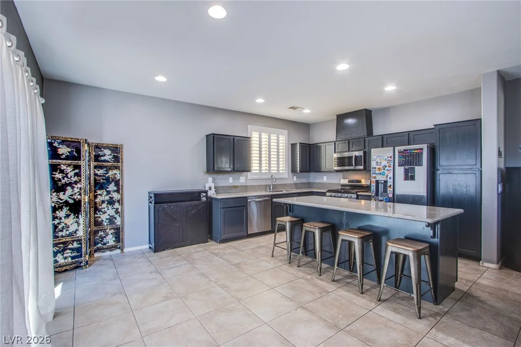 10633 Mount Blackburn, Las Vegas, NV 89166