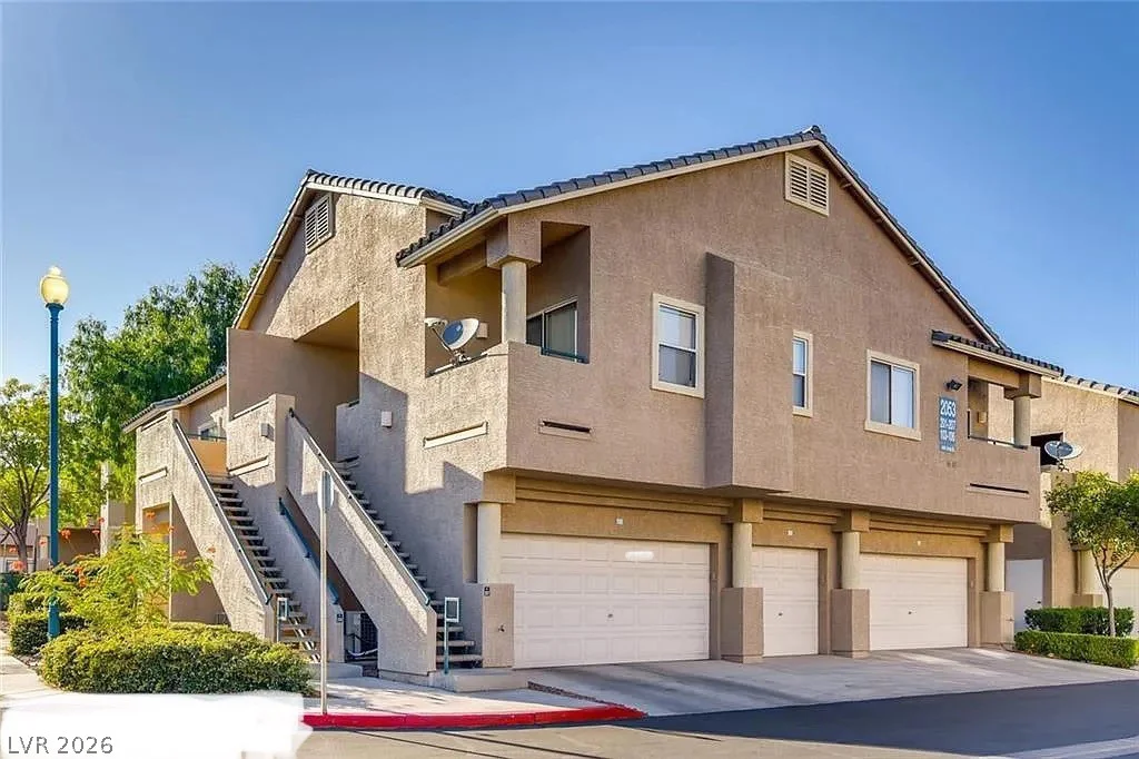 2053 Jade Creek, Las Vegas, NV 89117