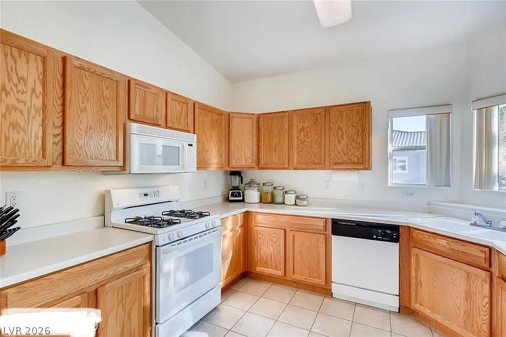 2053 Jade Creek, Las Vegas, NV 89117