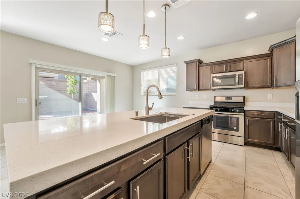 117 Duckhook, Las Vegas, NV 89148