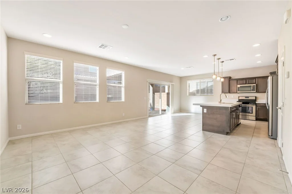 117 Duckhook, Las Vegas, NV 89148