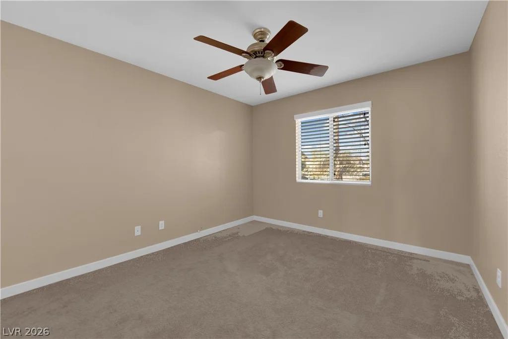 9127 Lava Bluff, Las Vegas, NV 89123