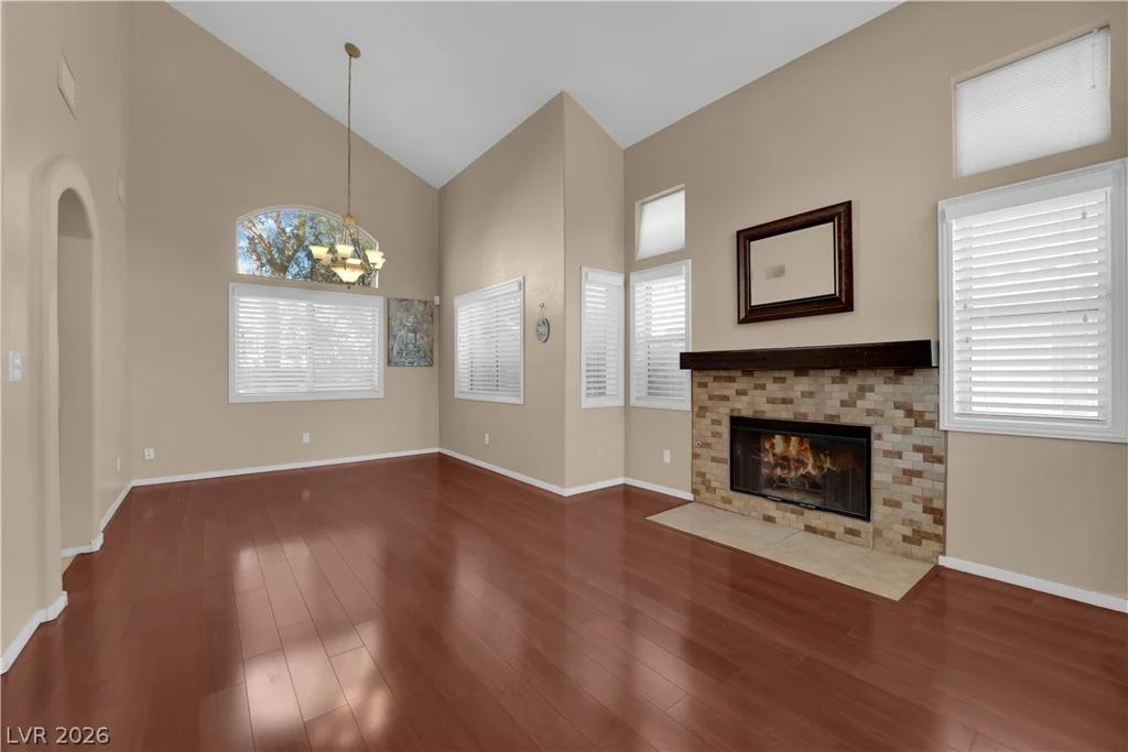 9127 Lava Bluff, Las Vegas, NV 89123