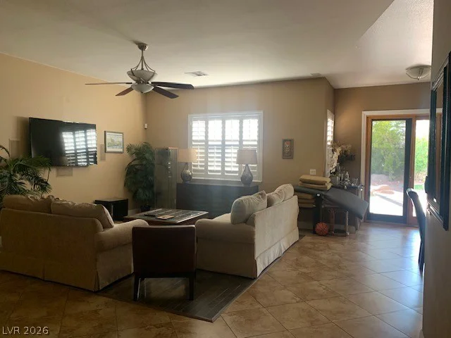 302 Doe Run, Henderson, NV 89012