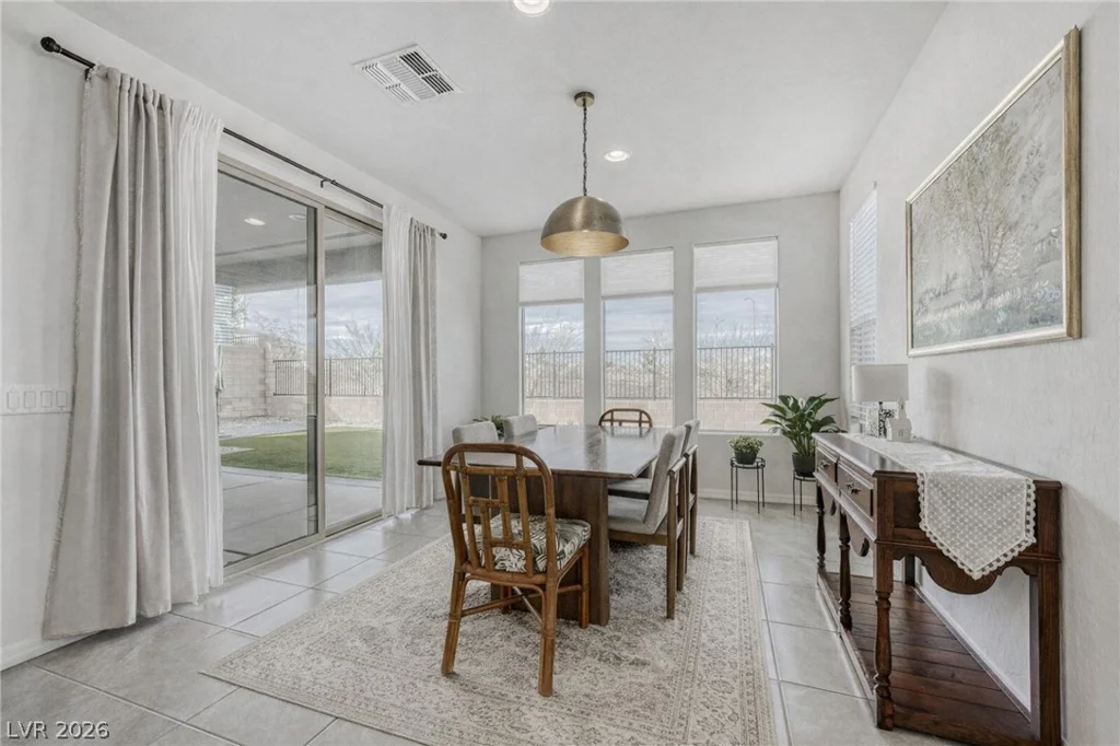10594 Skye Arroyo, Las Vegas, NV 89166