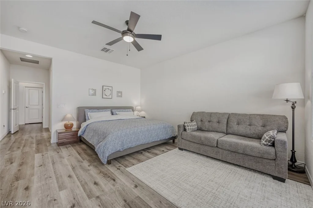 10594 Skye Arroyo, Las Vegas, NV 89166