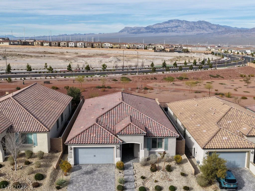 10594 Skye Arroyo, Las Vegas, NV 89166