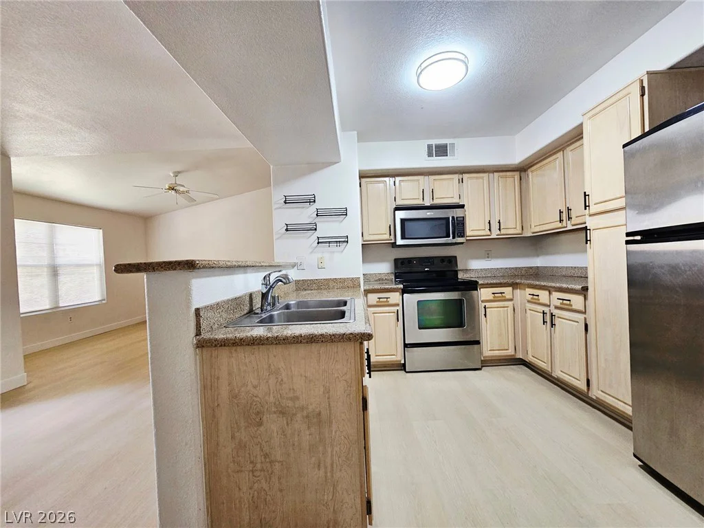 555 Silverado Ranch, Las Vegas, NV 89183