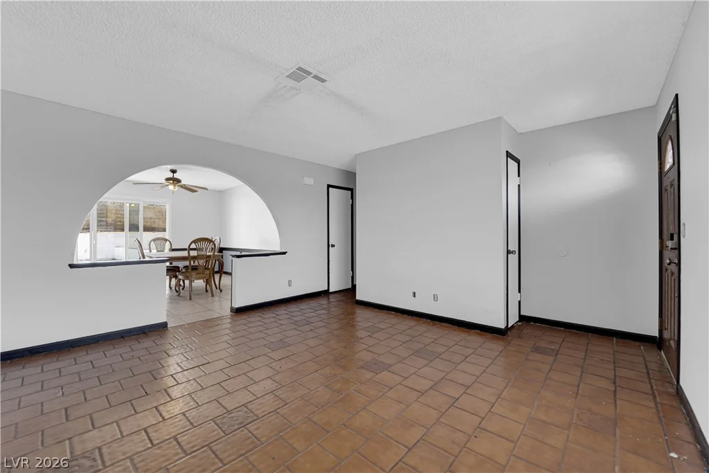 416 Barrett, Henderson, NV 89011