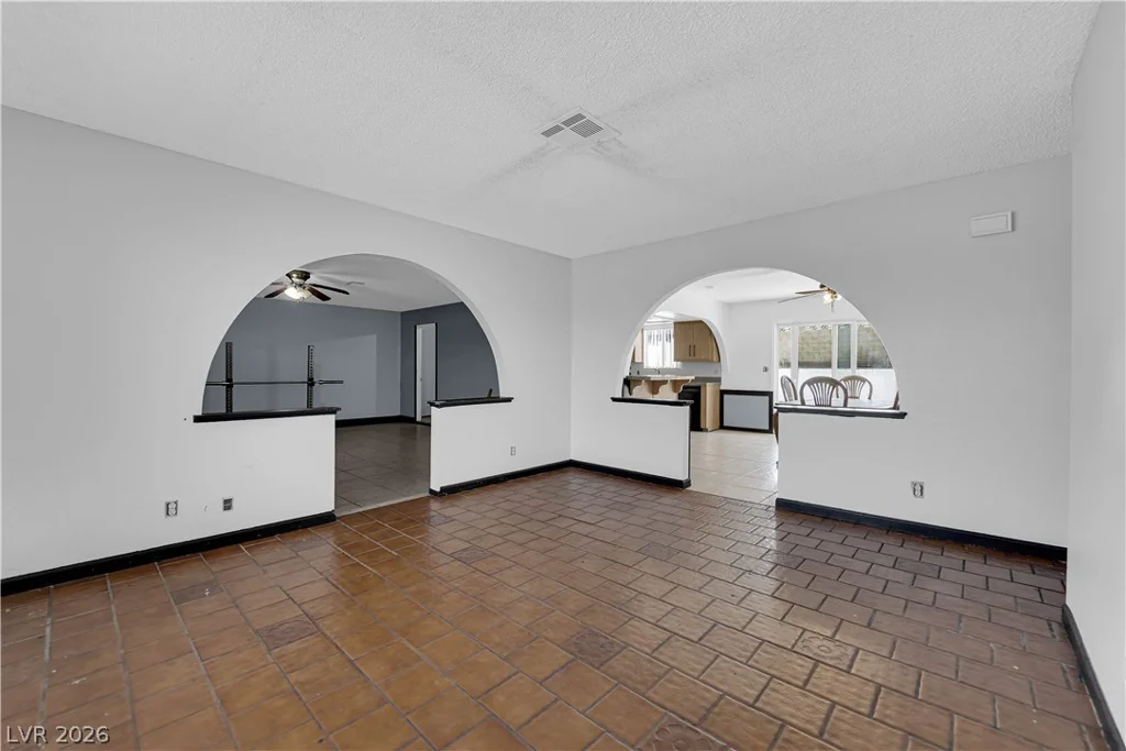 416 Barrett, Henderson, NV 89011