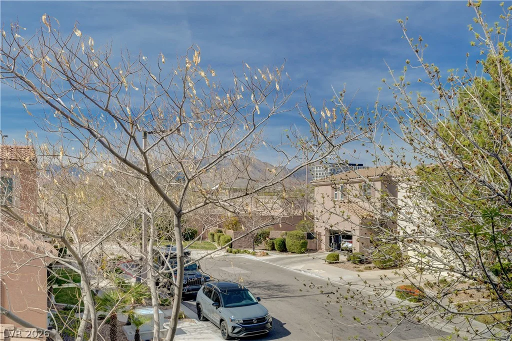 10649 Olympic Pine, Las Vegas, NV 89135