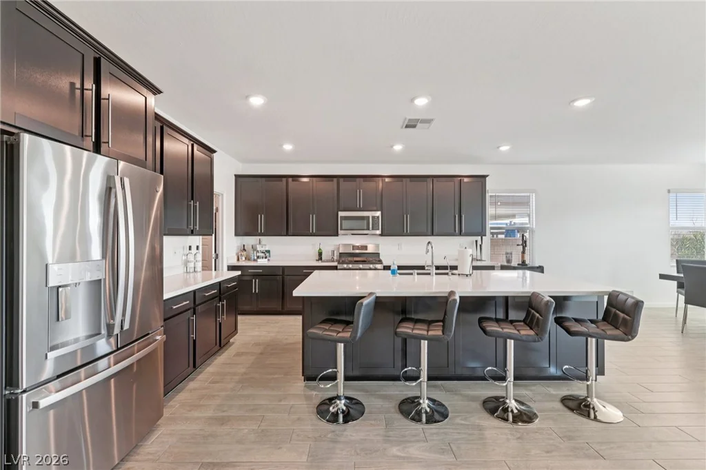 6261 Lamont Hills, Las Vegas, NV 89139
