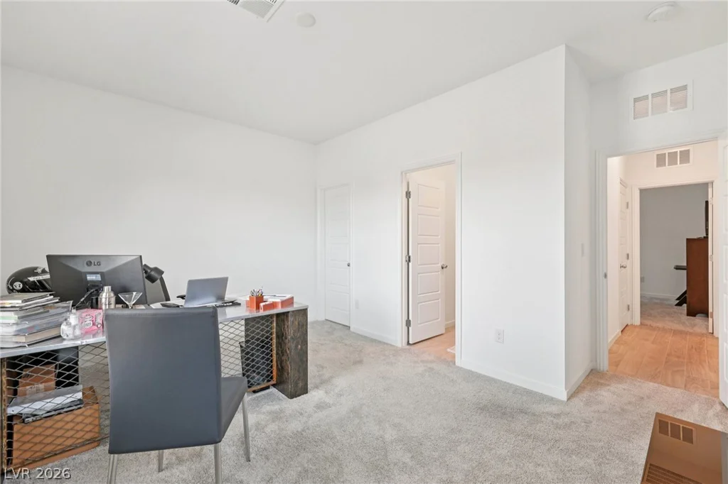6261 Lamont Hills, Las Vegas, NV 89139