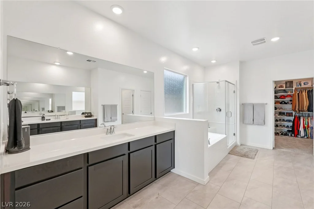 6261 Lamont Hills, Las Vegas, NV 89139
