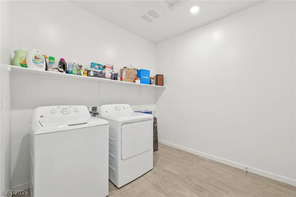 6261 Lamont Hills, Las Vegas, NV 89139