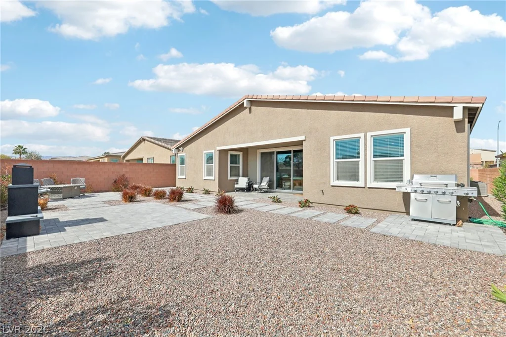 6261 Lamont Hills, Las Vegas, NV 89139