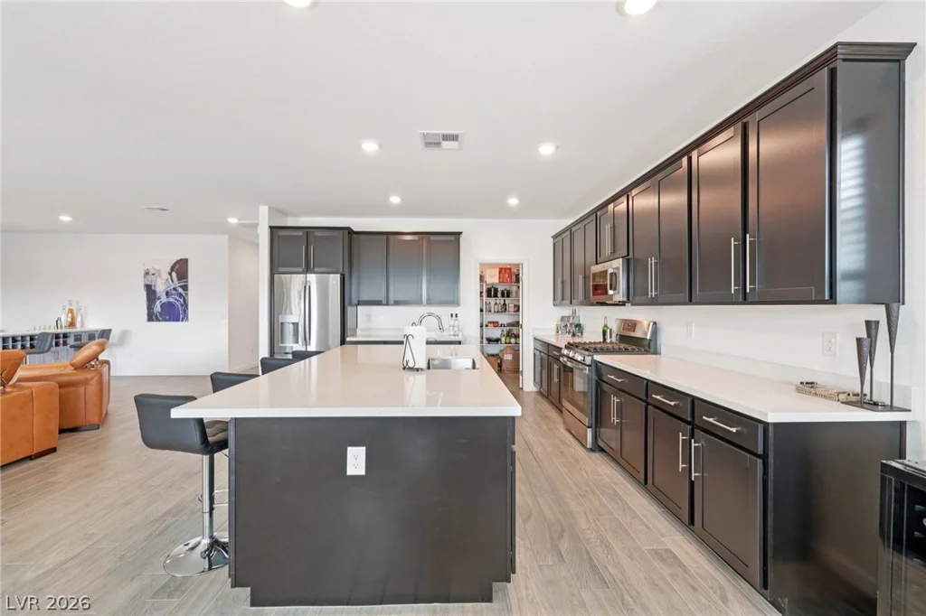 6261 Lamont Hills, Las Vegas, NV 89139