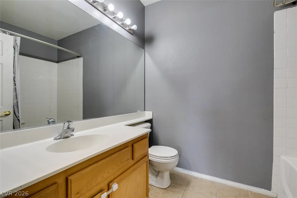 3812 Ormond Beach, Las Vegas, NV 89129