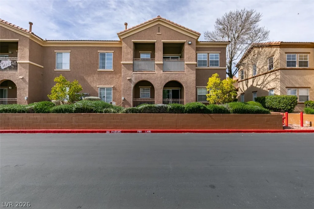 3812 Ormond Beach, Las Vegas, NV 89129