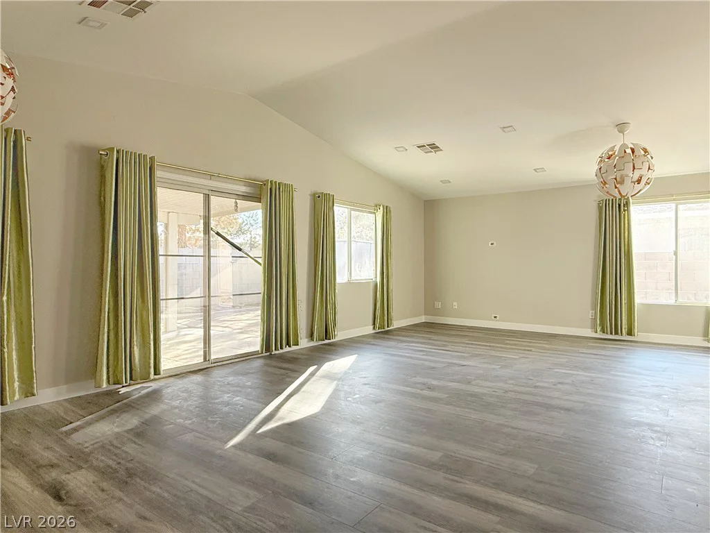 9362 Santa Fe Rose, Las Vegas, NV 89123