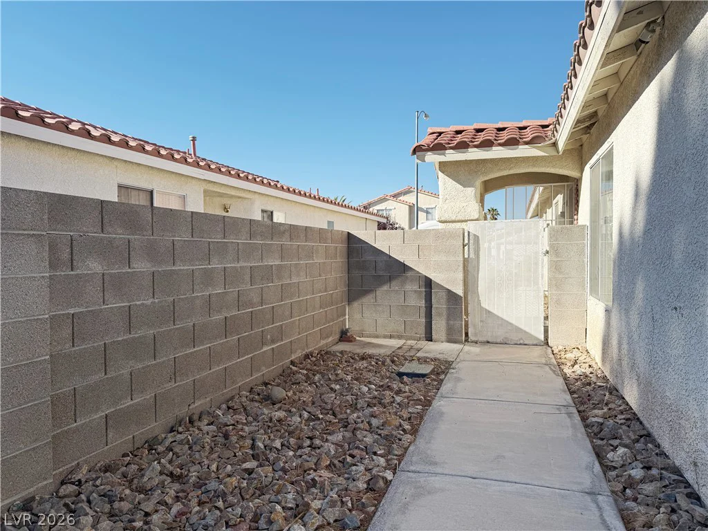 9362 Santa Fe Rose, Las Vegas, NV 89123