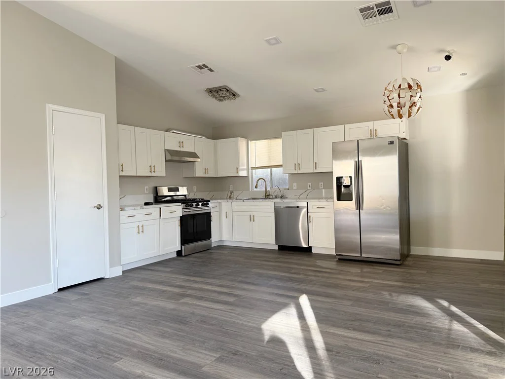 9362 Santa Fe Rose, Las Vegas, NV 89123