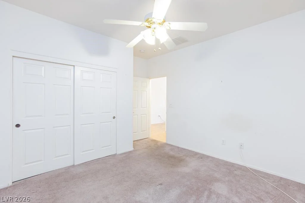 7716 Homing Pigeon, North Las Vegas, NV 89084