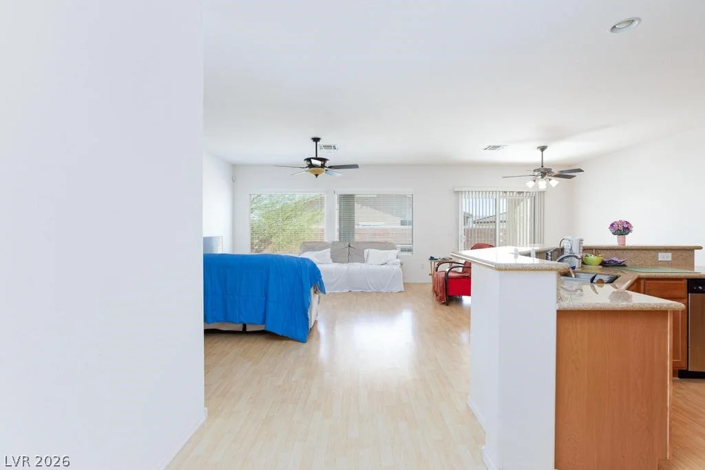 7716 Homing Pigeon, North Las Vegas, NV 89084