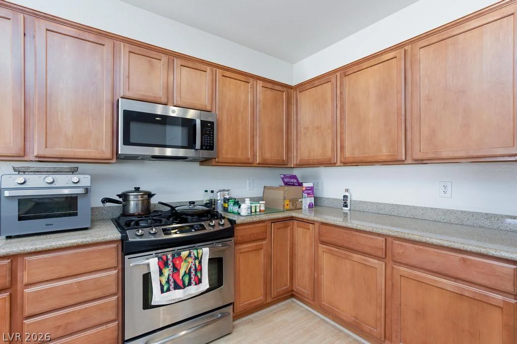 7716 Homing Pigeon, North Las Vegas, NV 89084