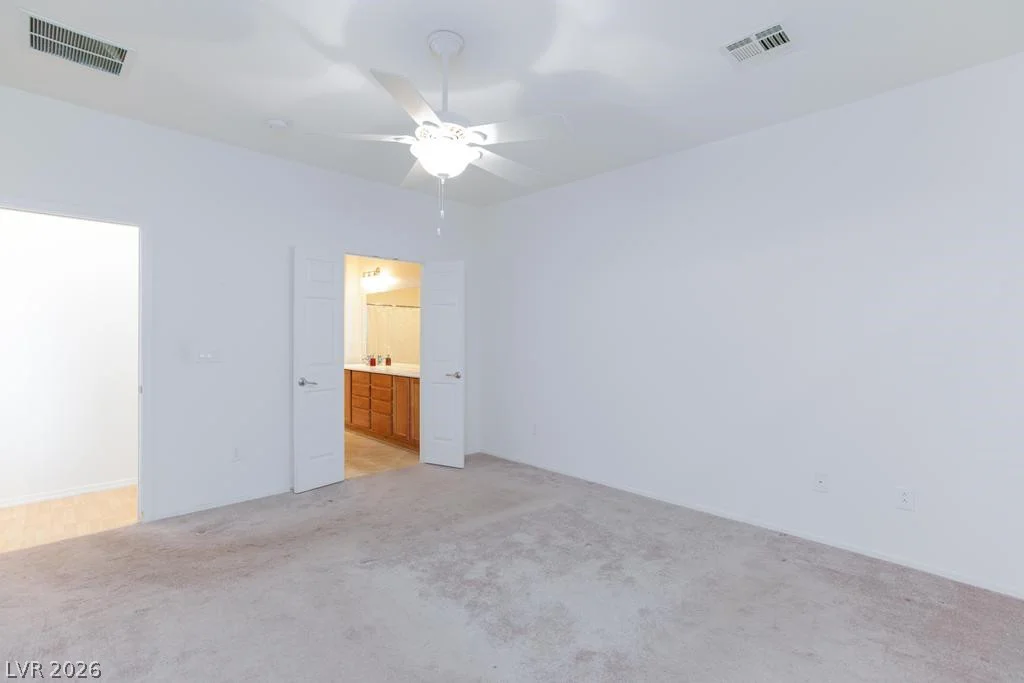 7716 Homing Pigeon, North Las Vegas, NV 89084