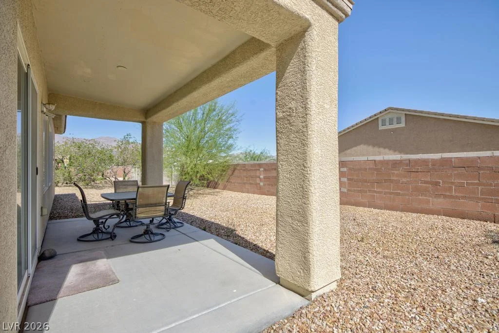 7716 Homing Pigeon, North Las Vegas, NV 89084