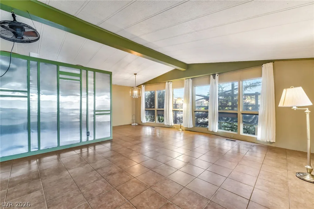 3530 Katmai, Las Vegas, NV 89122