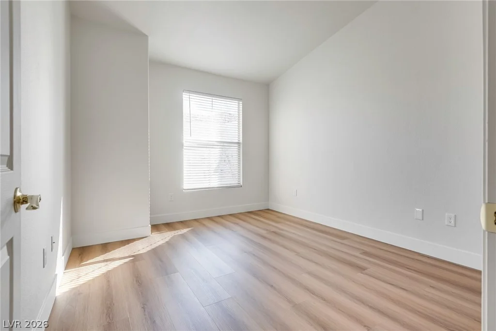 10550 Alexander, Las Vegas, NV 89129