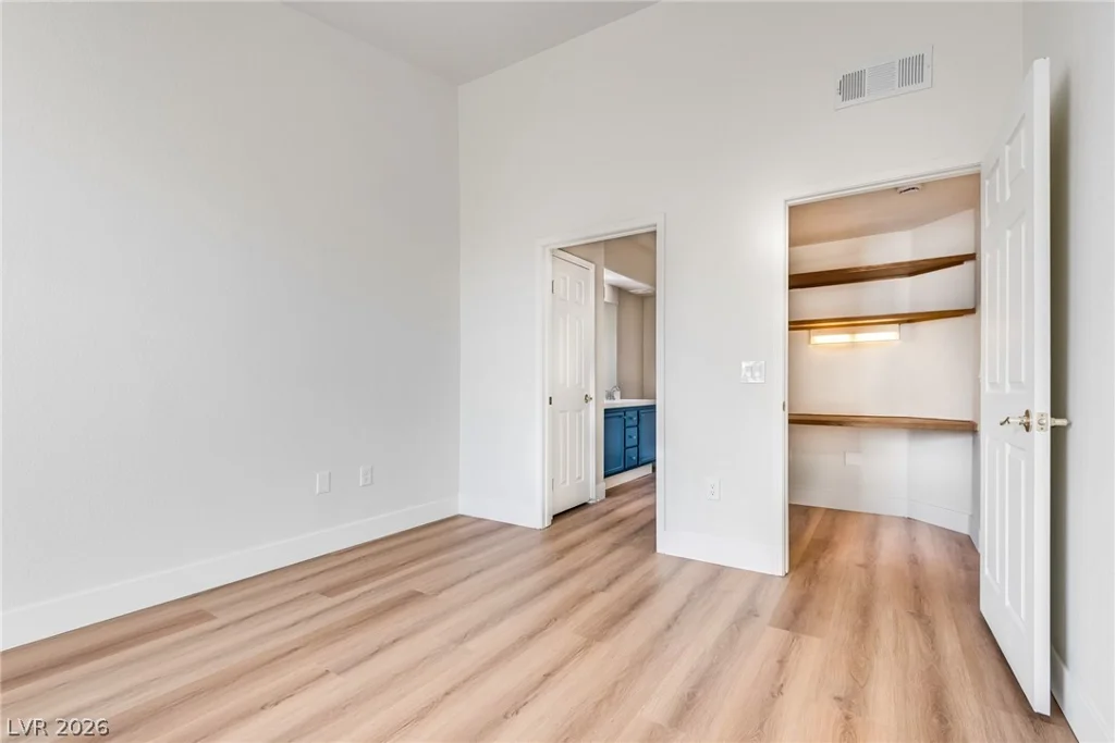 10550 Alexander, Las Vegas, NV 89129