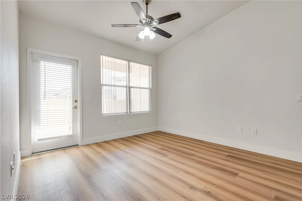 10550 Alexander, Las Vegas, NV 89129