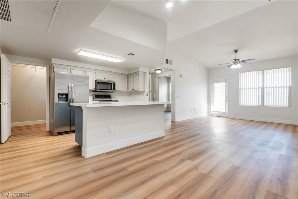 10550 Alexander, Las Vegas, NV 89129