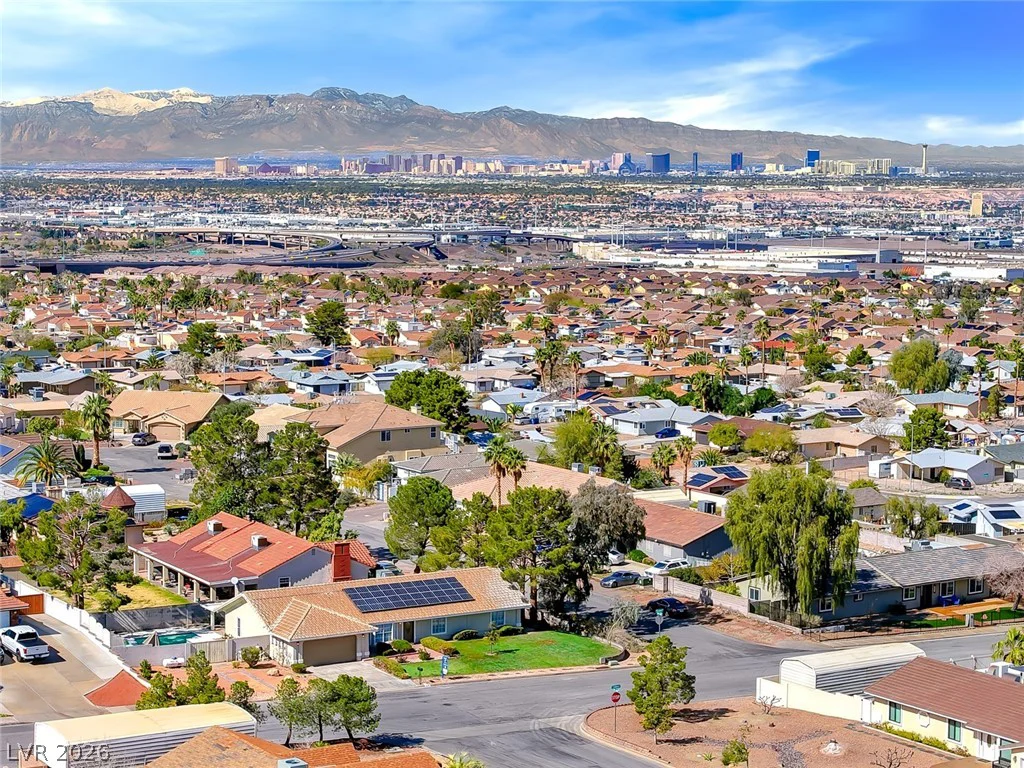 434 Crestway, Henderson, NV 89015