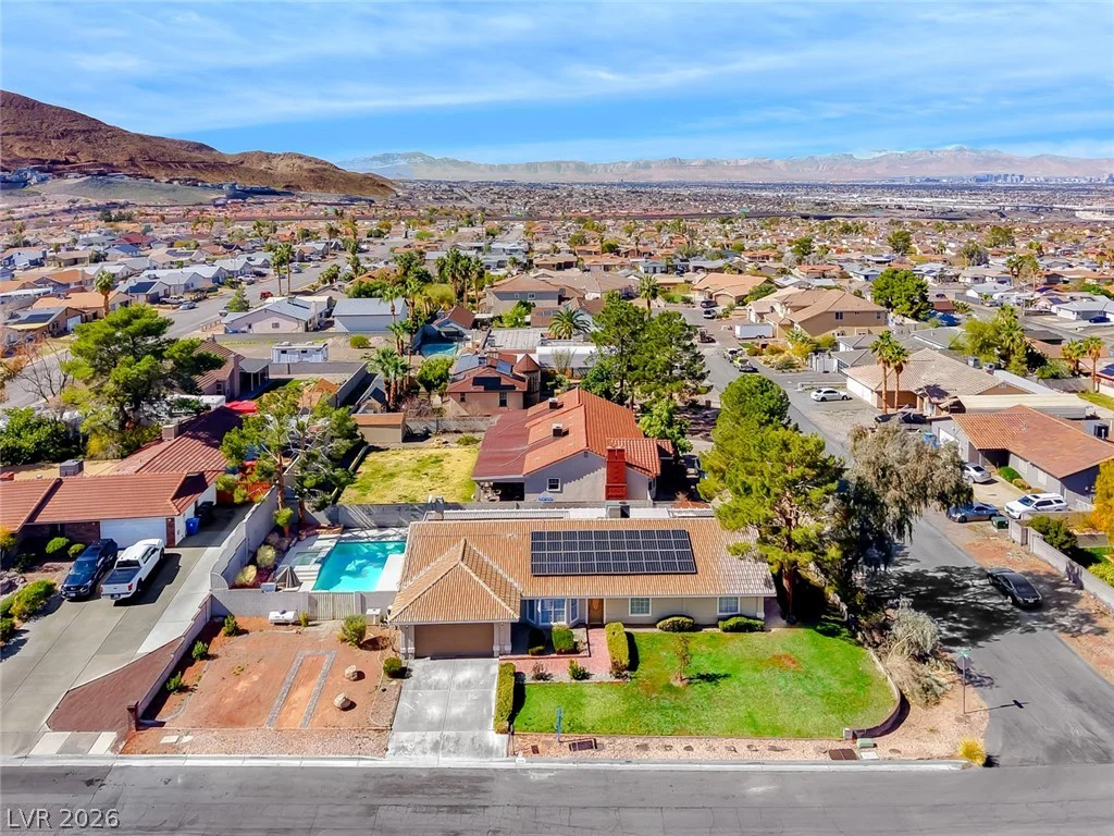 434 Crestway, Henderson, NV 89015