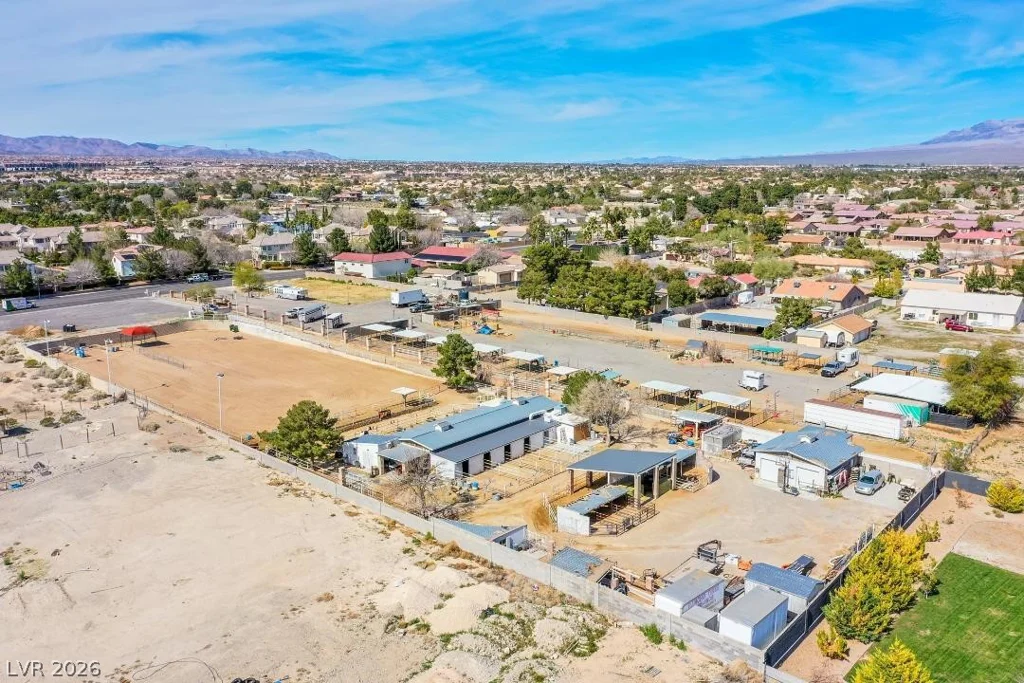6520 Tenaya, Las Vegas, NV 89131
