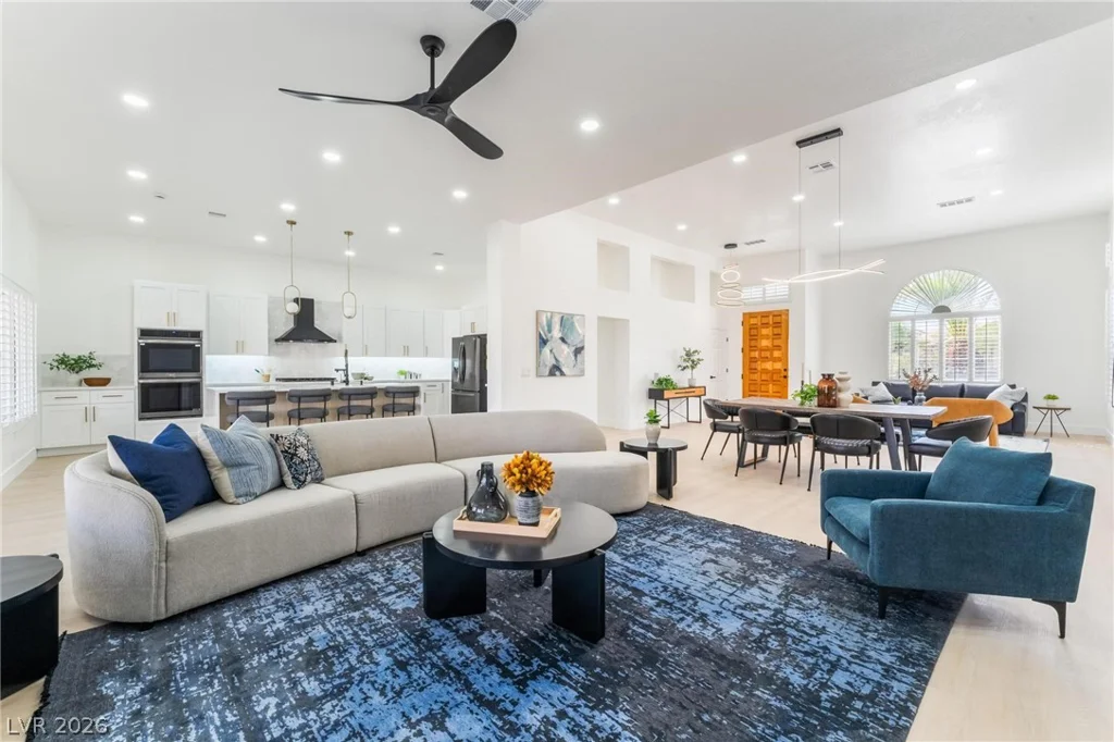 2528 Sunup, Las Vegas, NV 89134