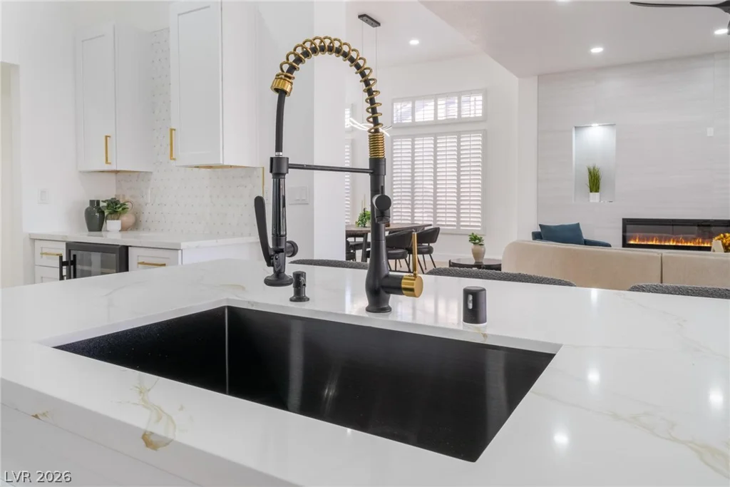 2528 Sunup, Las Vegas, NV 89134